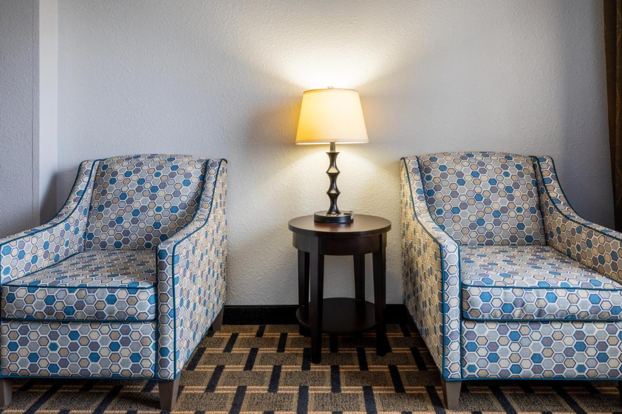 Hotel La Quinta By Wyndham Mt. Pleasant Mount Pleasant Exterior foto