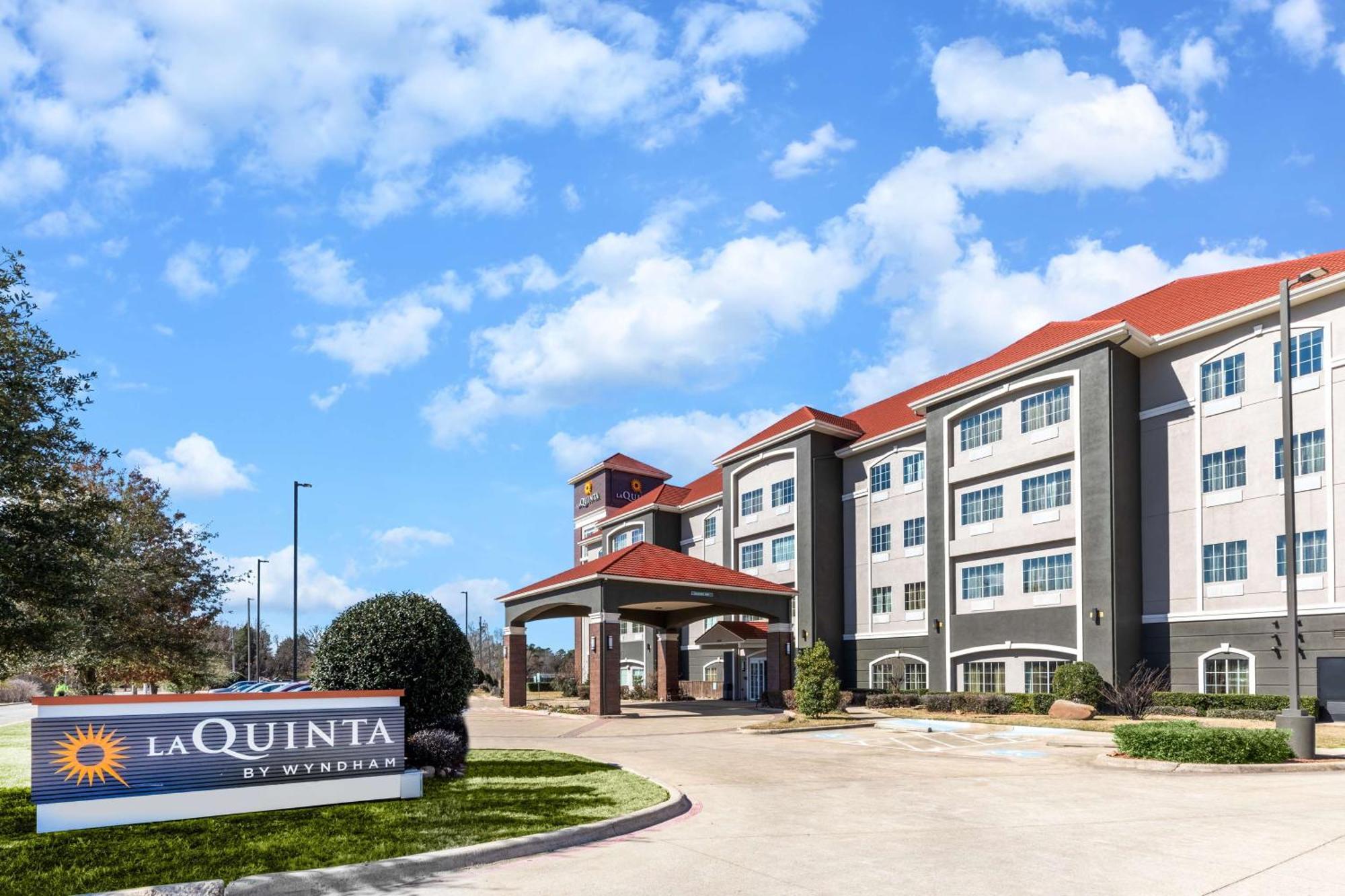 Hotel La Quinta By Wyndham Mt. Pleasant Mount Pleasant Exterior foto